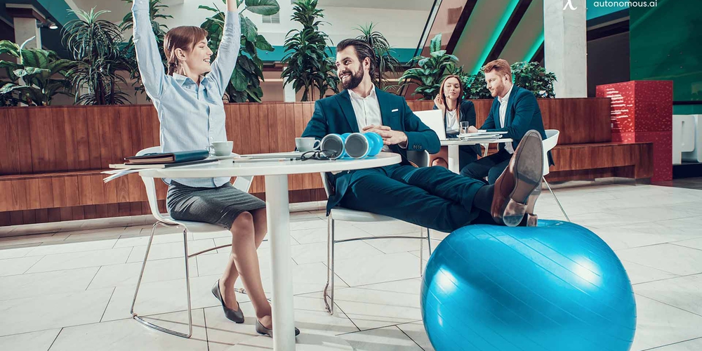 Pros and Cons of Sitting on a Ball Office Chair at Work