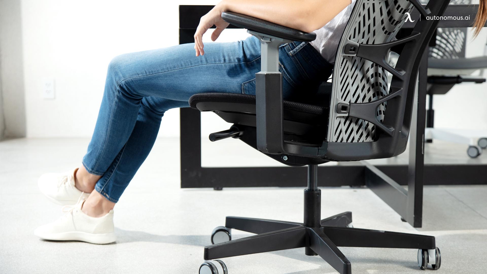 Where to Buy a New Office Chair This Black Friday?