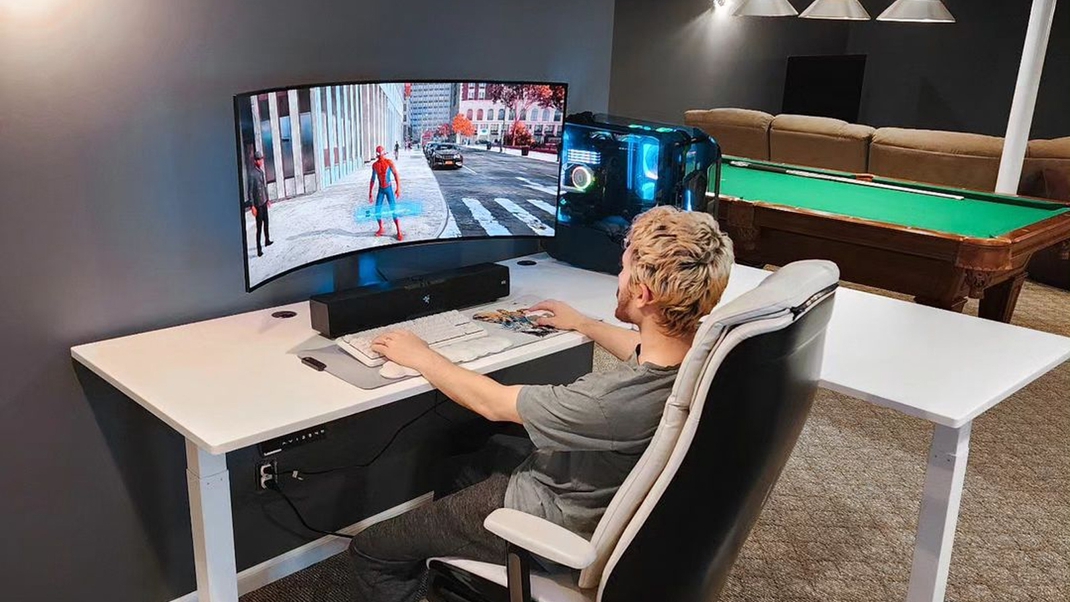 L-Shaped Standing Desk | Autonomous Desk DuoSpace