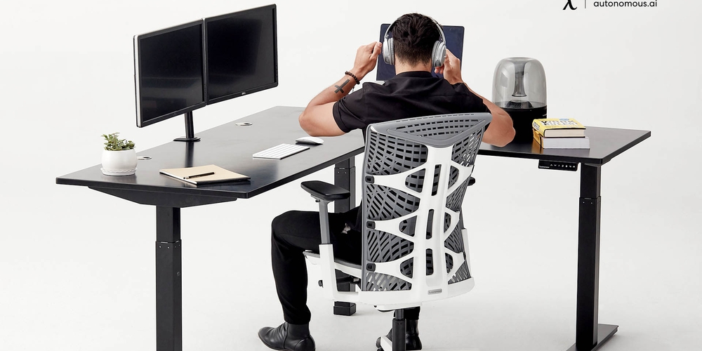 Buy 16 Corner & L-shaped Desks for a Home Office