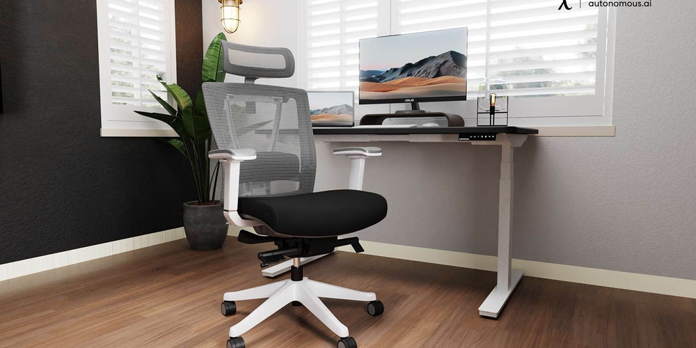 20 Best Black & White Desks: Adjustable, Drawers, Shelves