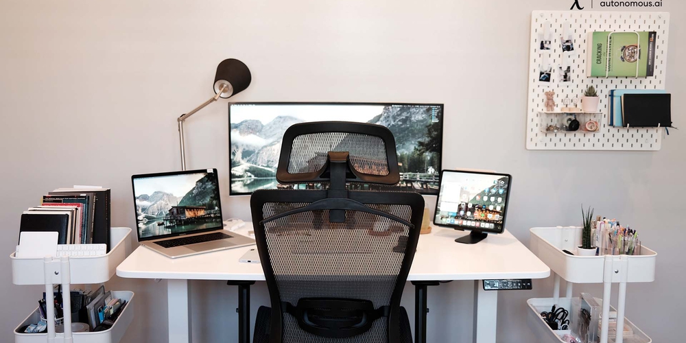 What You Need to Consider When Customizing Your Standing Desk