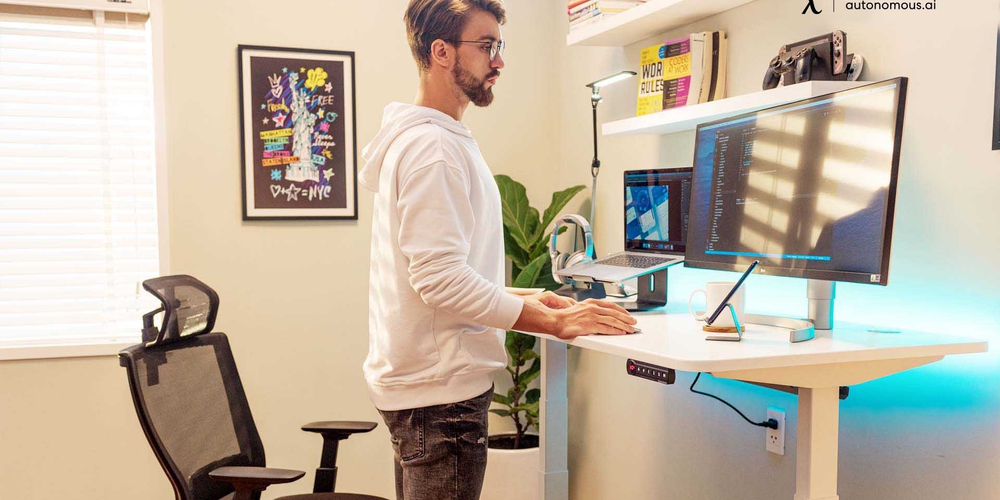 7 Tips to Work with a Standing Desk Properly