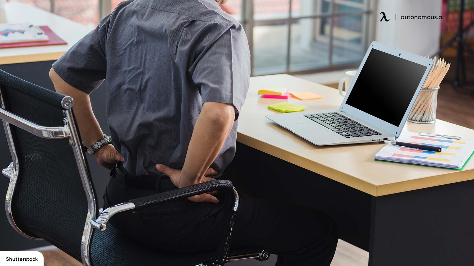 10 Therapeutic Office Chairs for Sitting Long Hours