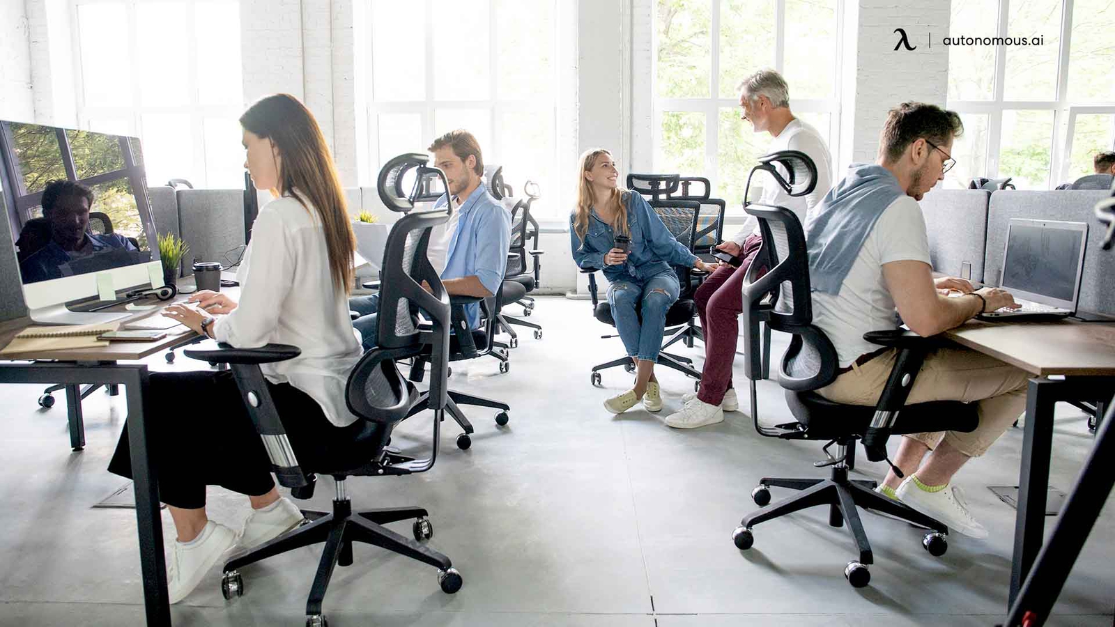 Why Is Hybrid Office Model The Best Choice for Business?