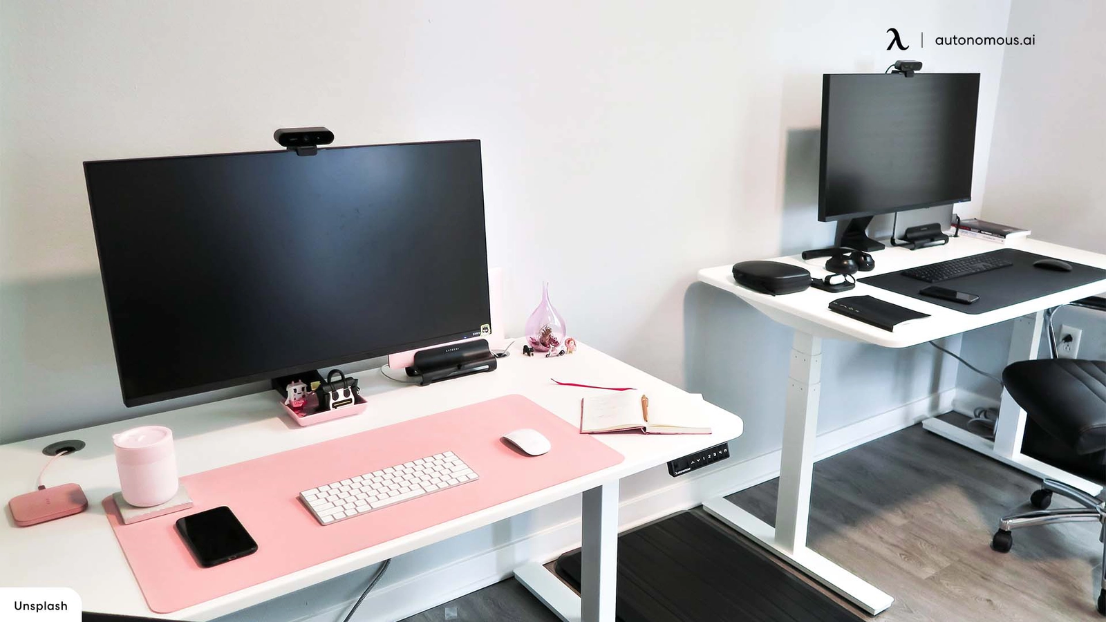 9 Ergonomic Office Desks for Home Workstation 2024
