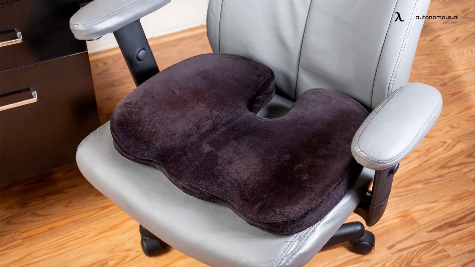 Top 3 Best Office Chair Back Support Pillows for 2023