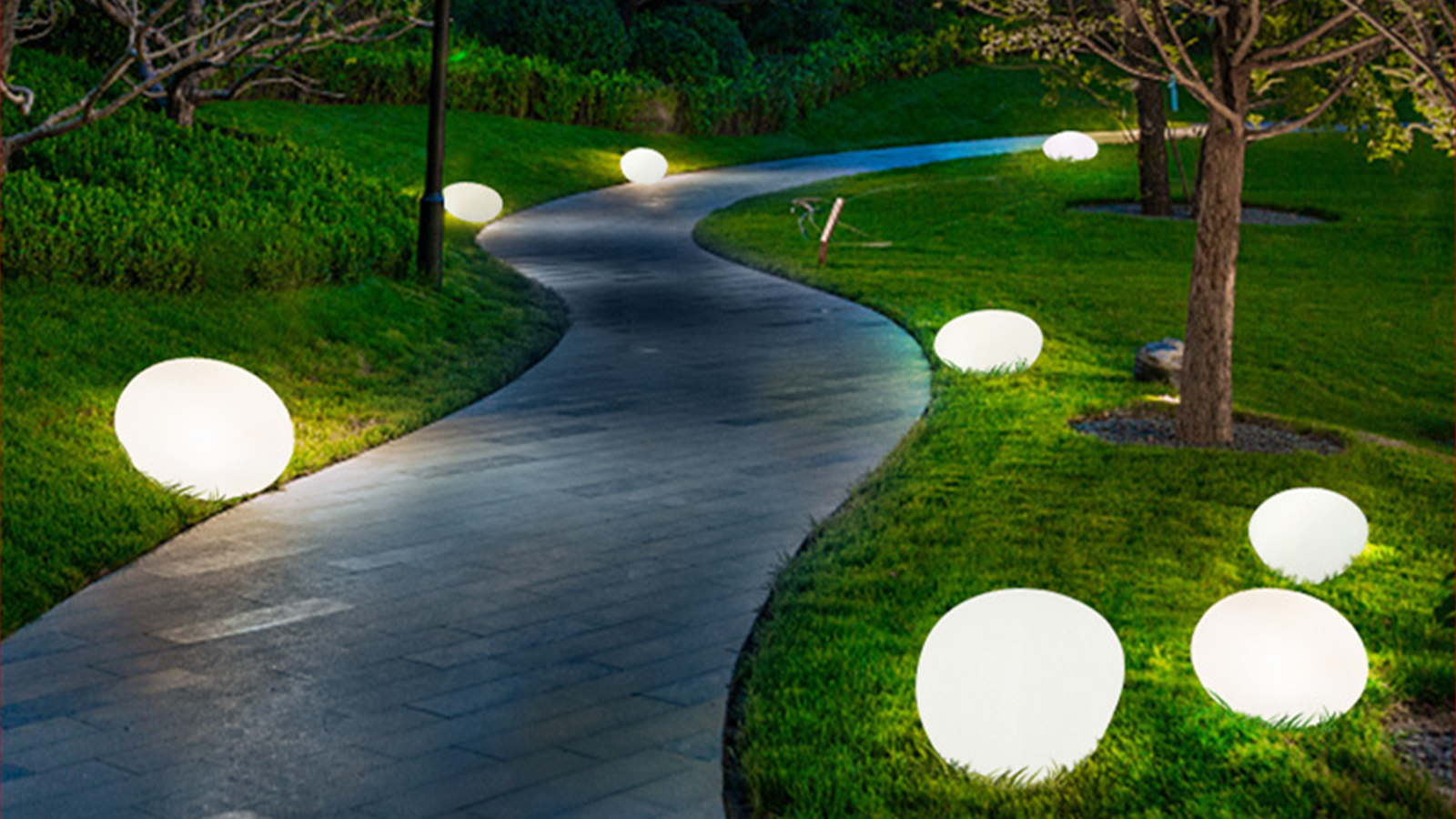 Lamp Depot Solar Cobblestone Outdoor Light