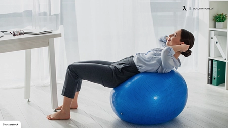 4 Chair Workouts For Abs You Can Do At Your Desk - BetterMe