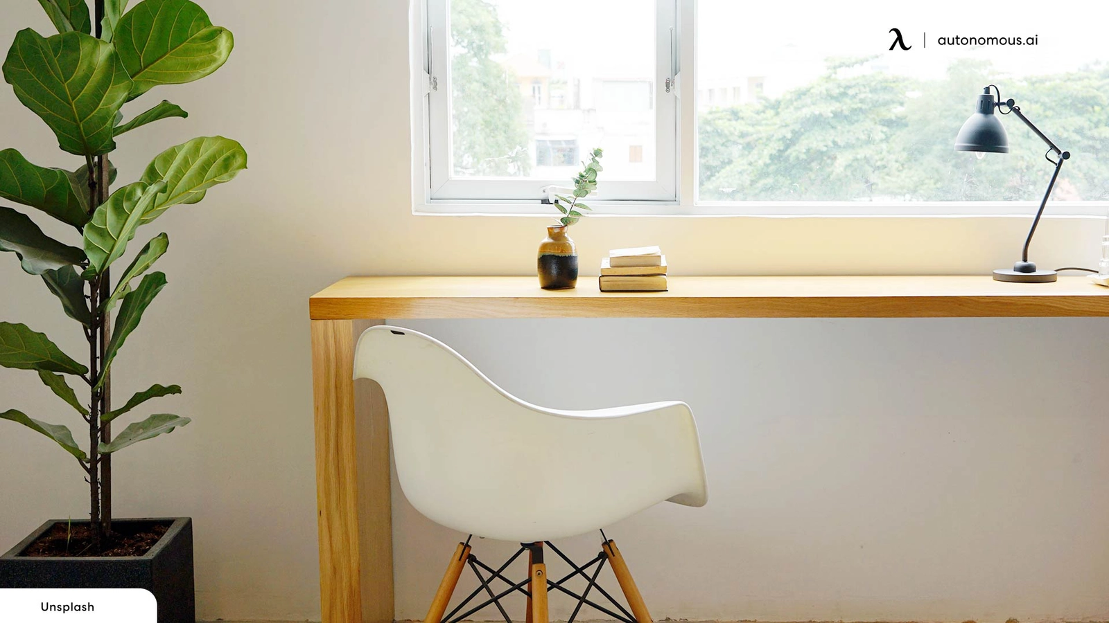 15 Best Corner Desk in Canada to Shop for 2024