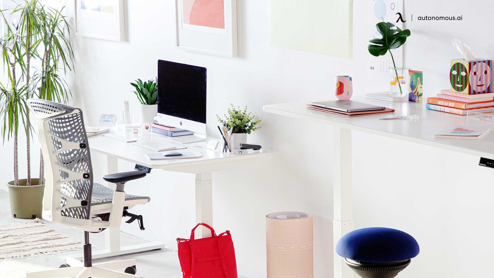 Which Home Office Furniture for Employees Does Your Company Need?
