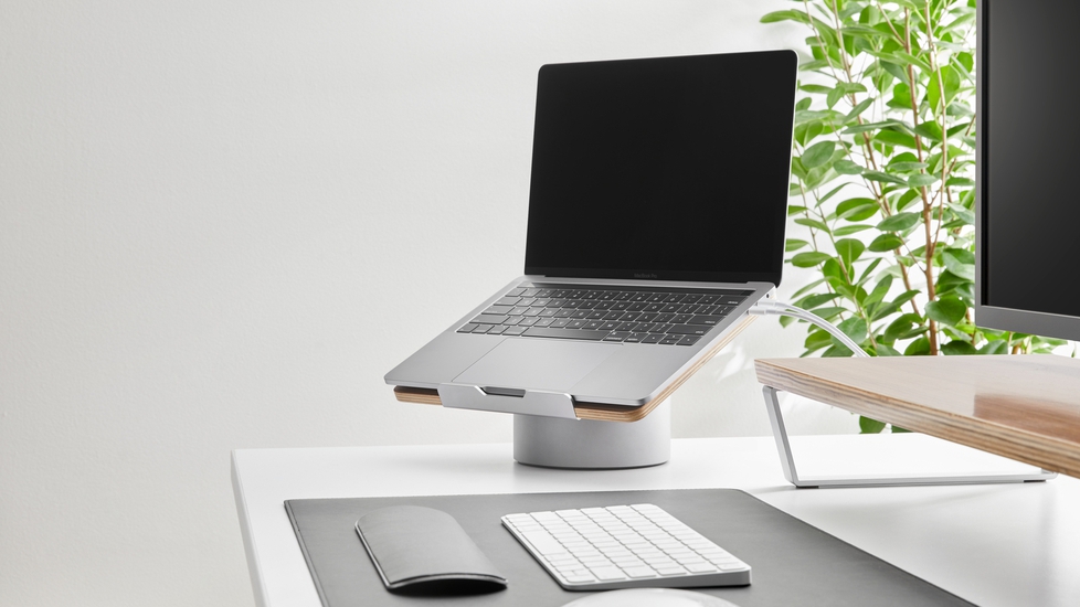 HumanCentric Laptop Riser: Bring Your MacBook To Eye Level - Autonomous.ai