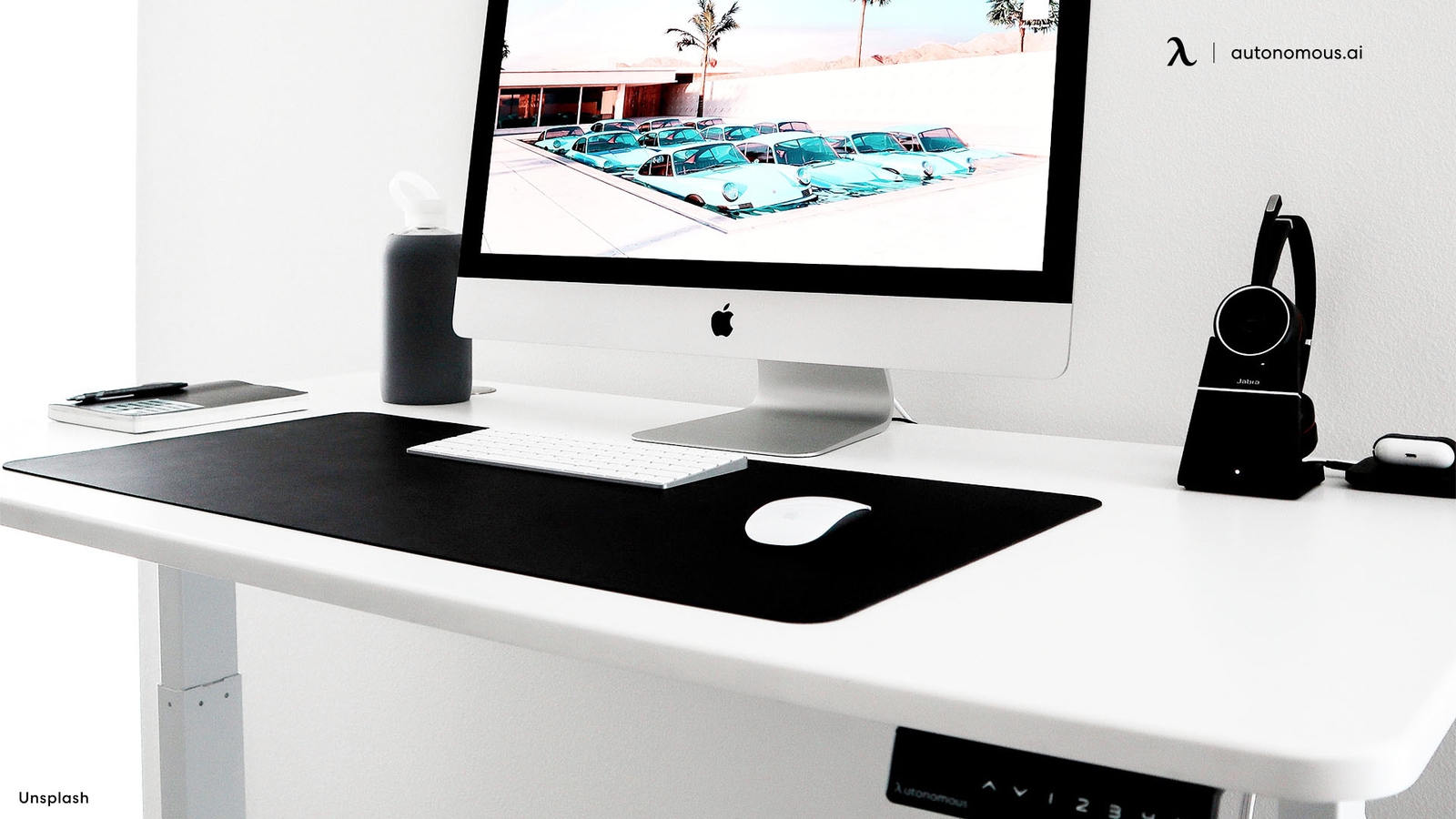 Top 20 White Home Office Desks You'll Love in 2023