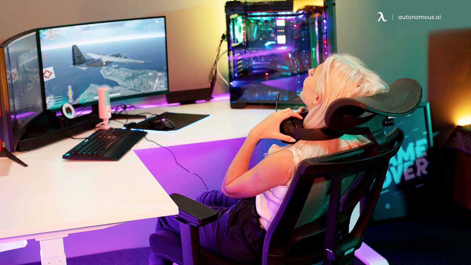Top 7 Best Gaming Desk and Chair Combos 2023 for Comfort & Performance
