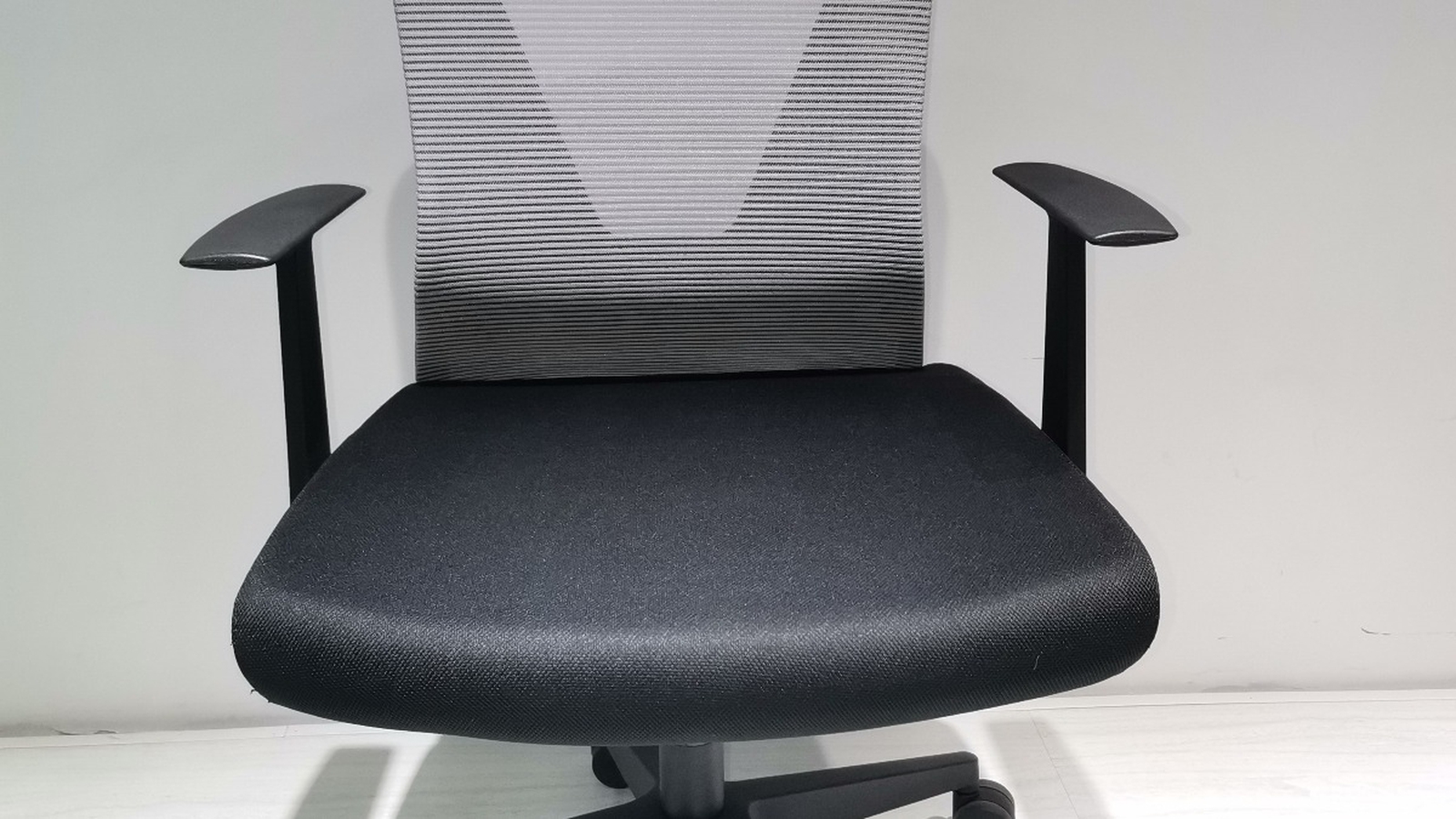 FM FURNITURE Hobart Office Chair Low back rev chair