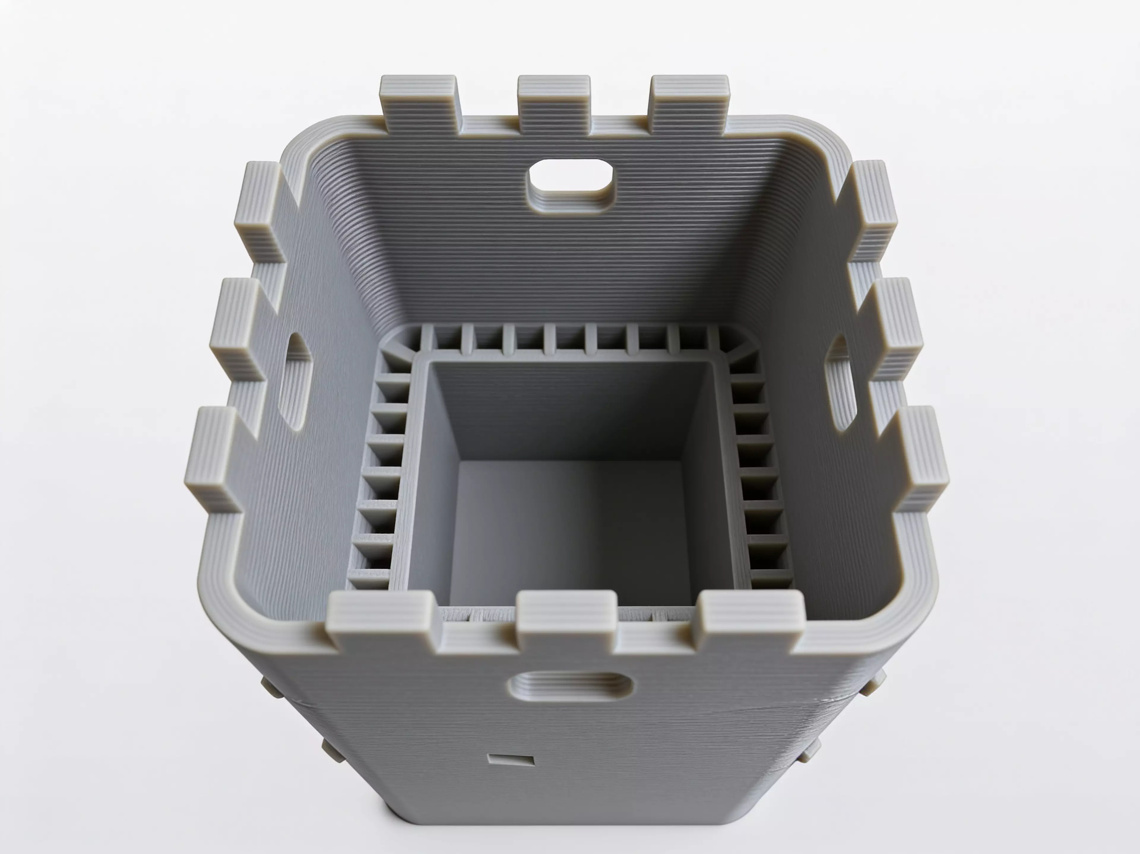 Minimalistic Dice Tower