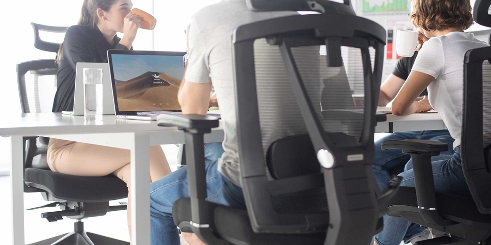Best Office Chair for Tall People: 3 Important Things