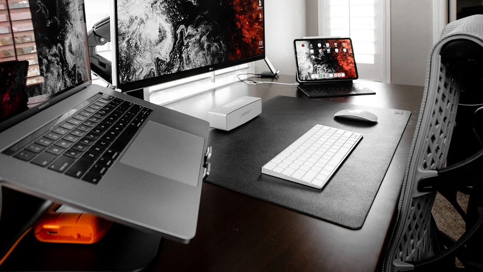 Walnut Standing Desk 53