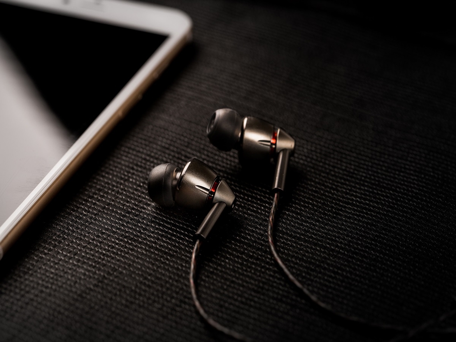 1MORE Quad Driver In-Ear Headphones