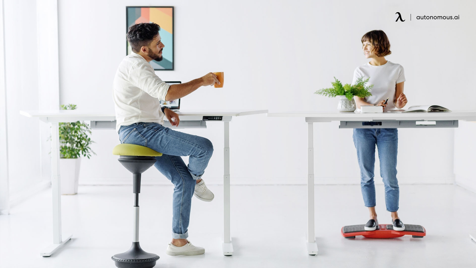 The Most Modern & Contemporary Standing Desks