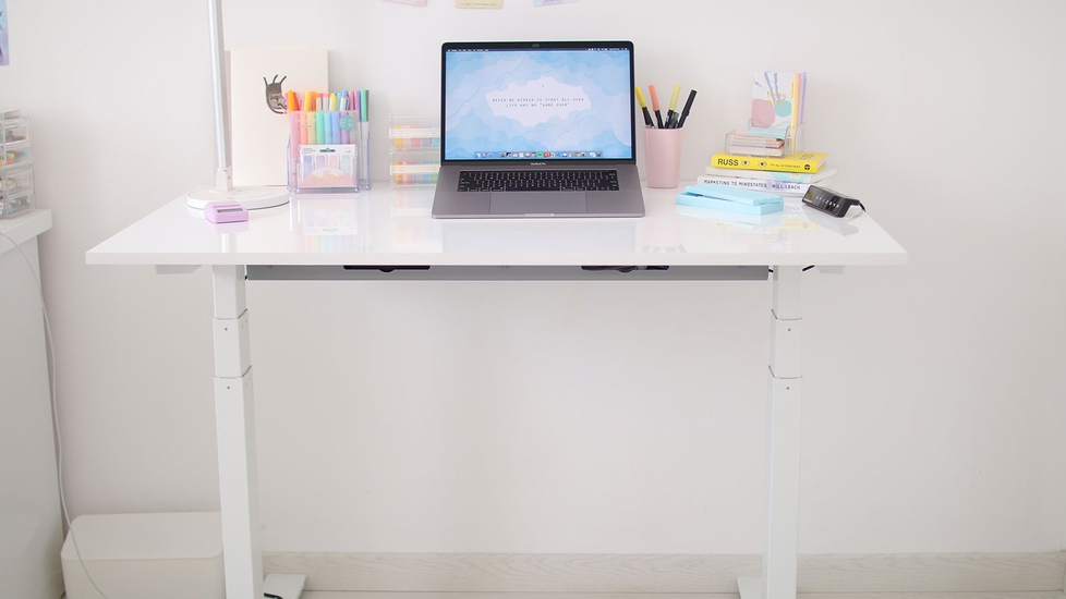 Autonomous White Desk
