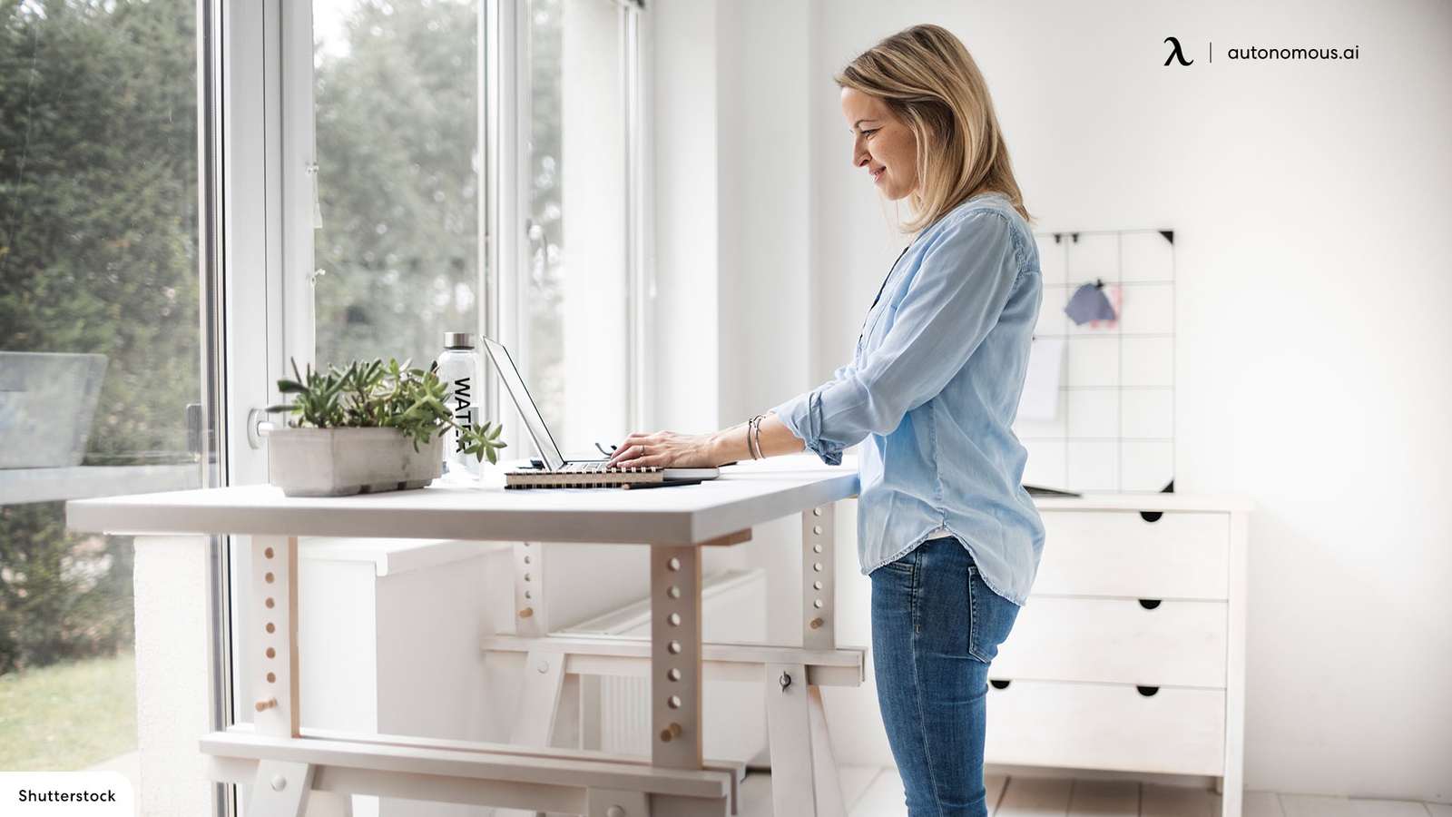 Top 20 Electric Desk Risers of 2023 – Pick Your Favorite