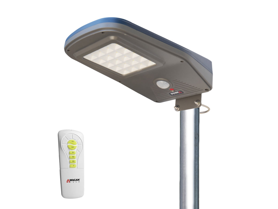 Wagan Solar + LED Floodlight 3000 w/remote: Floodlight 