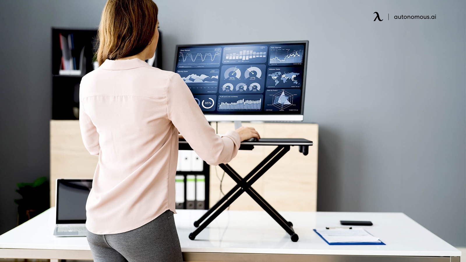 4 Best Adjustable Intelligent Standing Electric Desks