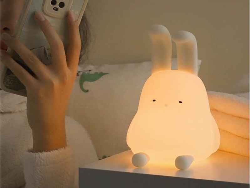 Moody Mouse Foldable Ear Bunny Night Light - Versatile Illumination