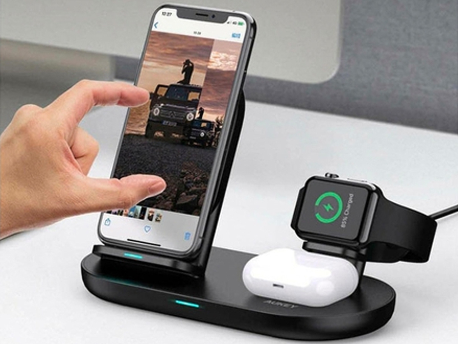 6Blu 3-in-1 Wireless Charger: Wireless Recharging For 3 Apple Devices