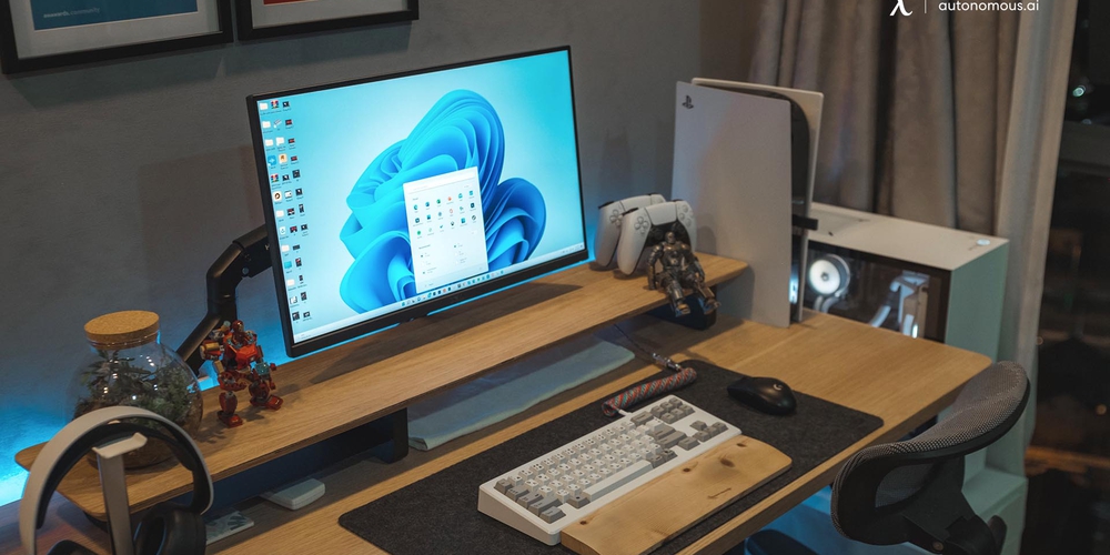 7 Cool Desks for 2023 Home Office Work