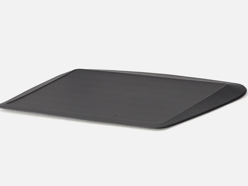 Autonomous Store on Autonomous Online Shopping