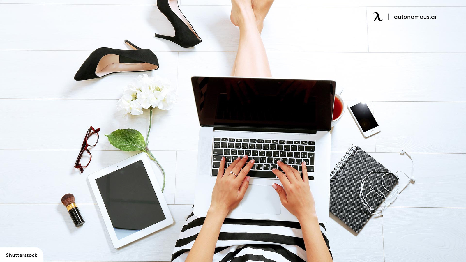Sitting In Chairs vs. Sitting on the Floor: Which One Is Better?