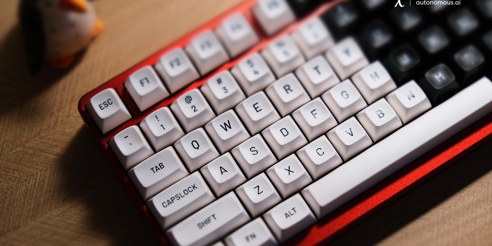 What Are Cherry Profile Keycaps? Five Brands to Choose
