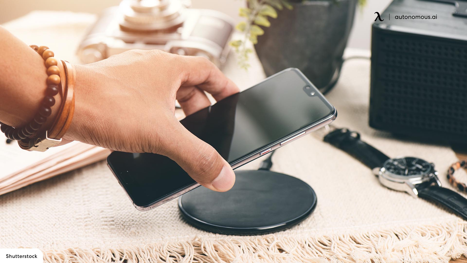 9 Best Wireless Chargers for Android 2024