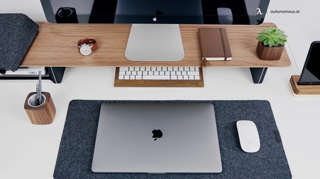 Best Accessories to Add to Your Office Desk
