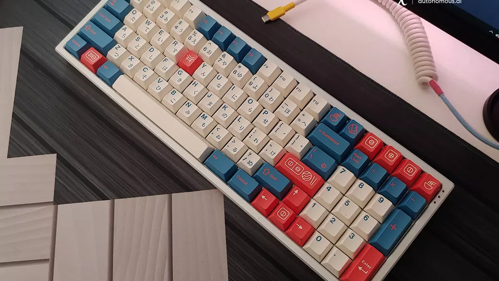 What Is Negative Tilt? Top Keyboard Trays to Support