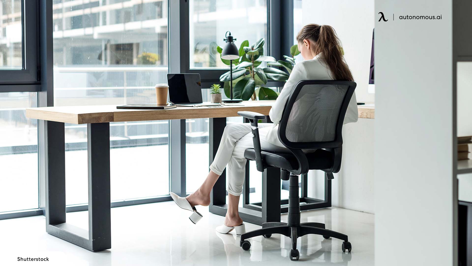 Top 3 Picks for Zero Gravity Desk Chairs for Floating into Comfort