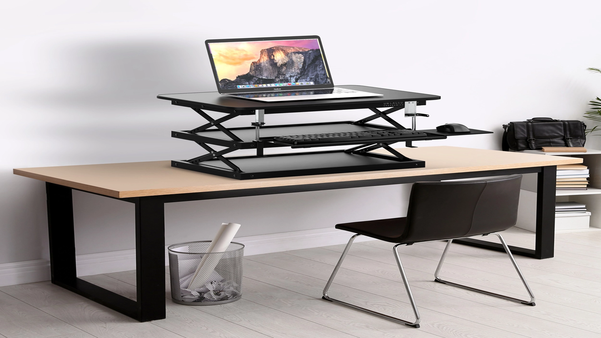 Uncaged Ergonomics UncagedErgonomics CHANGEdesk - Standing Desk Riser: Converter