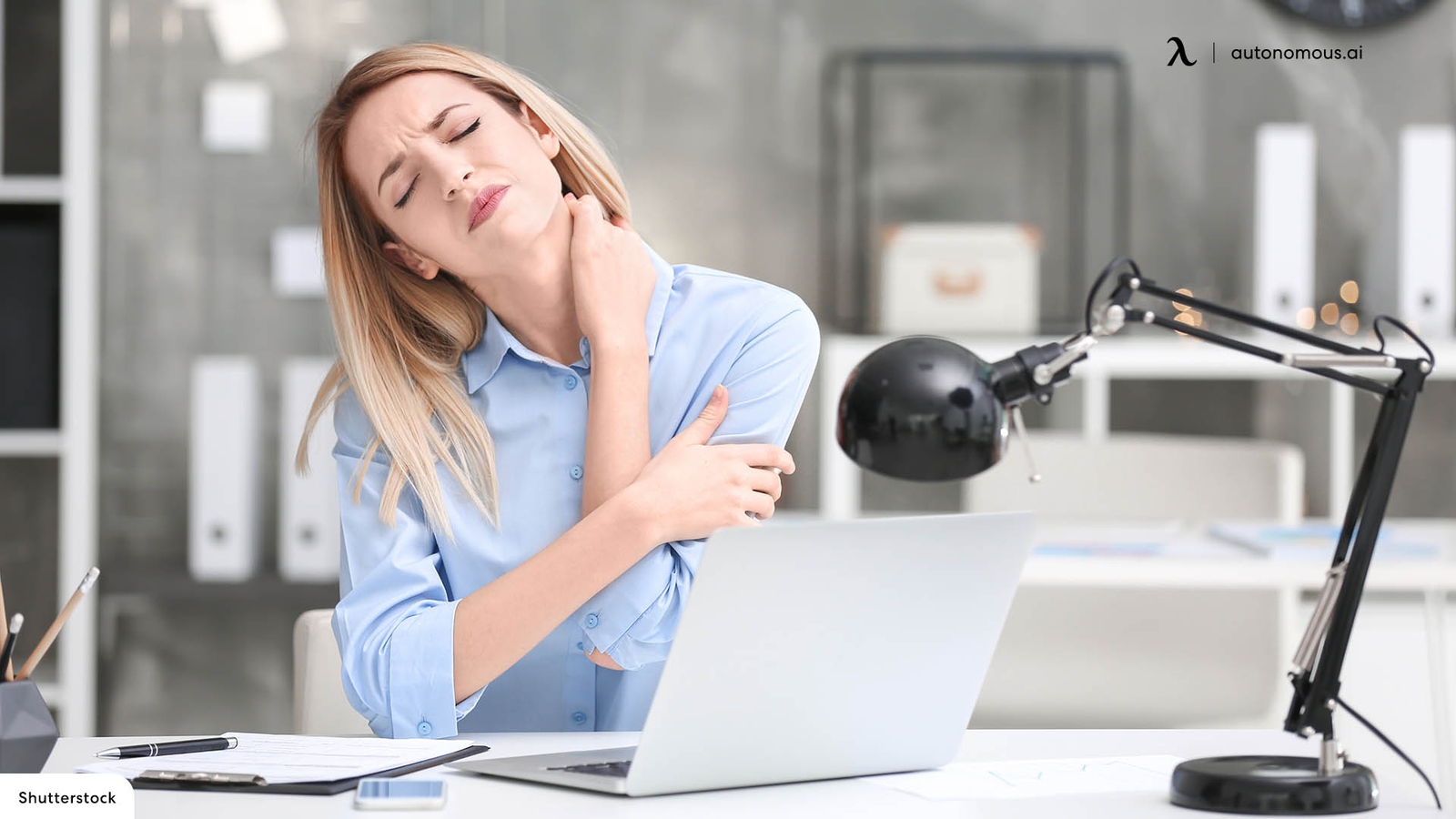Why Do You Suffer Neck Pain Sitting At Desks?