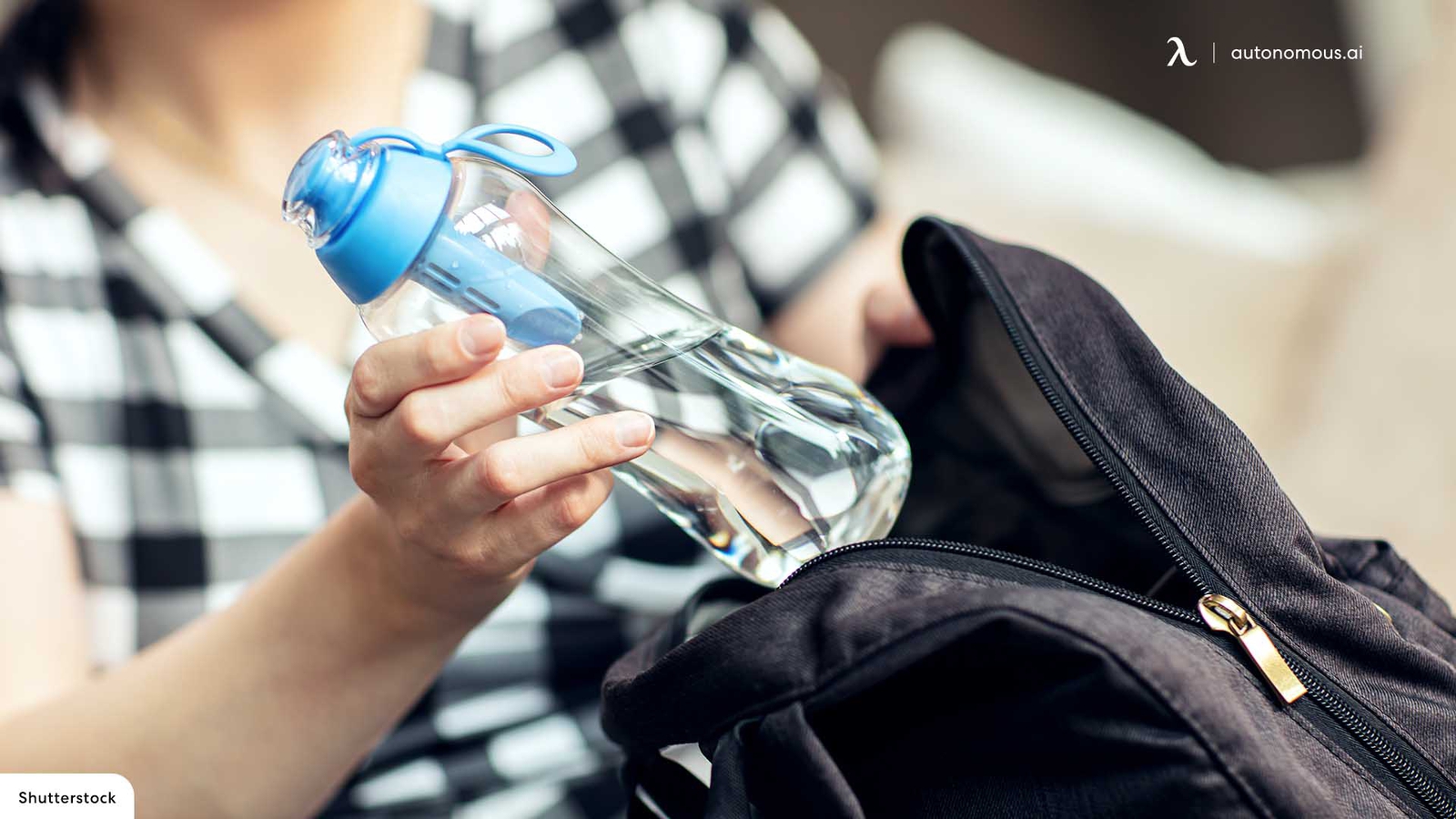 10 Best Filtered Water Bottles for Travel & Hiking (2023 Review)