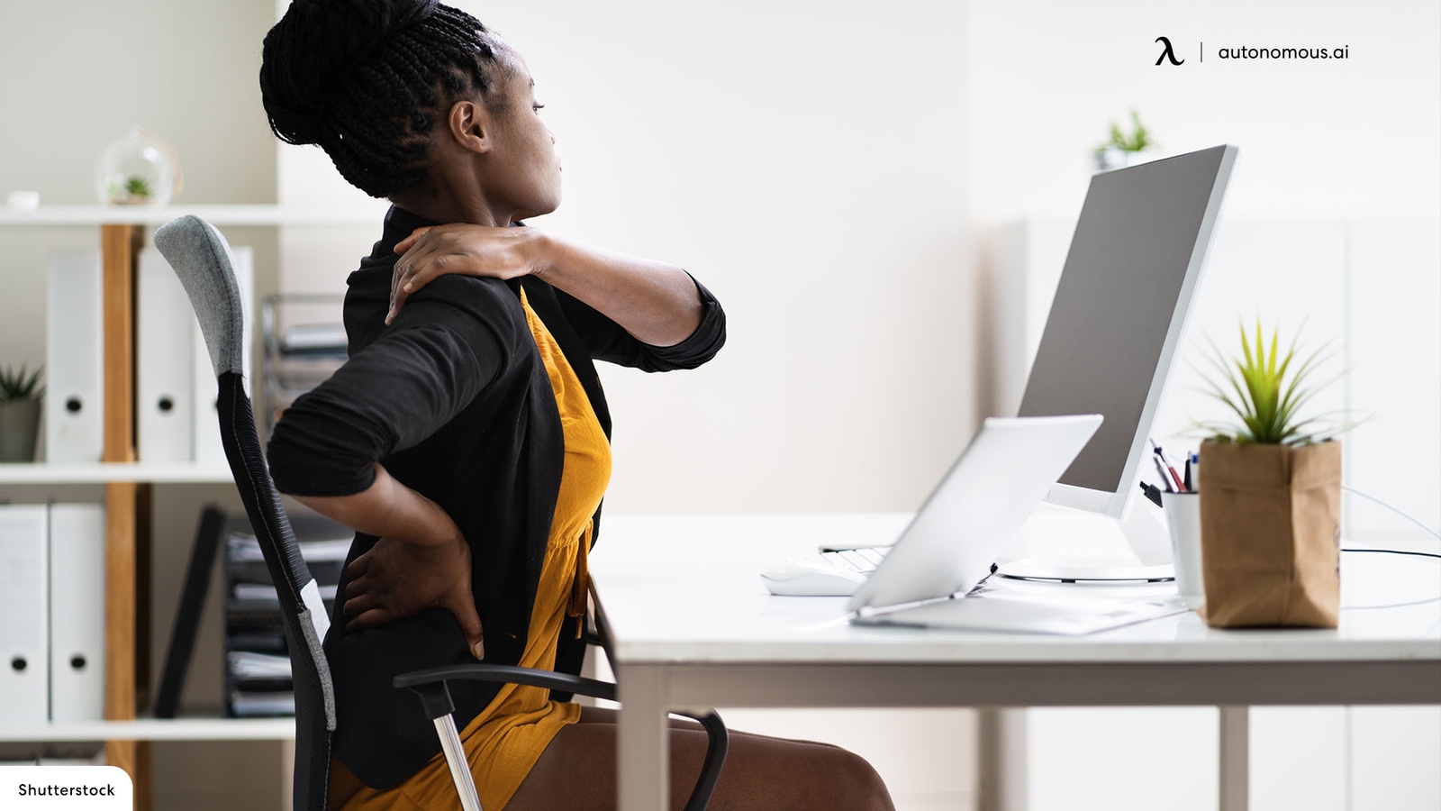How a Straight Back Office Chair Can Help You for Posture