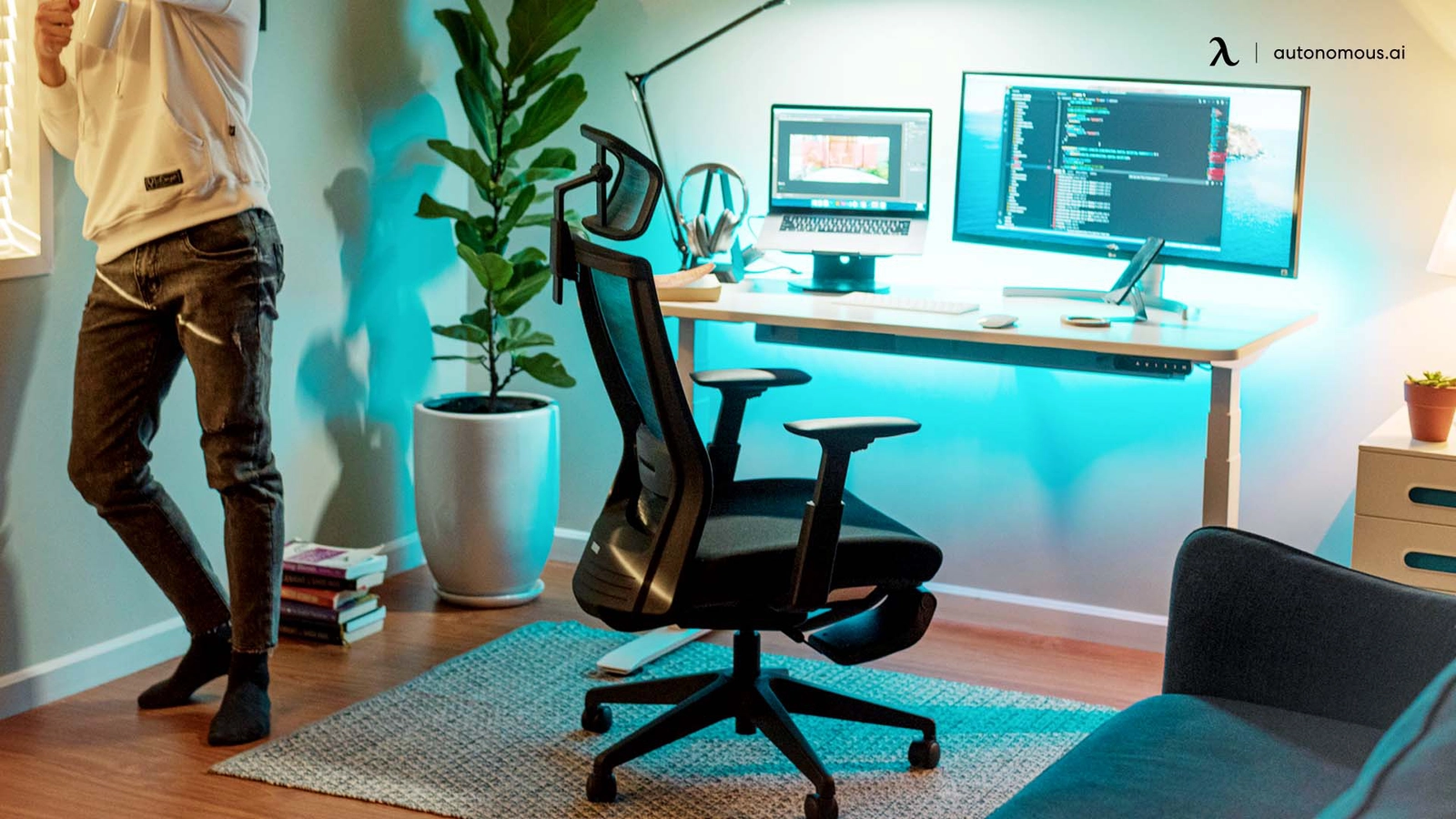 5 Useful Tips for an Ergonomic Laptop Setup in 2024