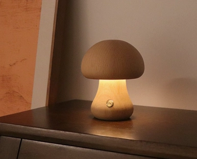 Moody Mouse Mushroom Touch LED Lamp: Nature's Elegance Illuminated
