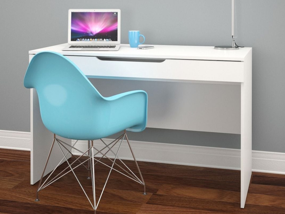 Nexera Arobas Desk with Drawer: Desk