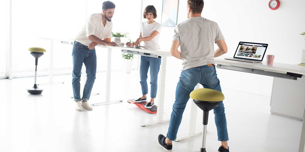 7 Of The Best Sit-Stand Chairs And Stools Should Buy in 2022