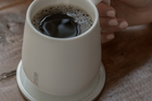 ohom-ui-self-heating-mug-warming-mug-jasmine-white