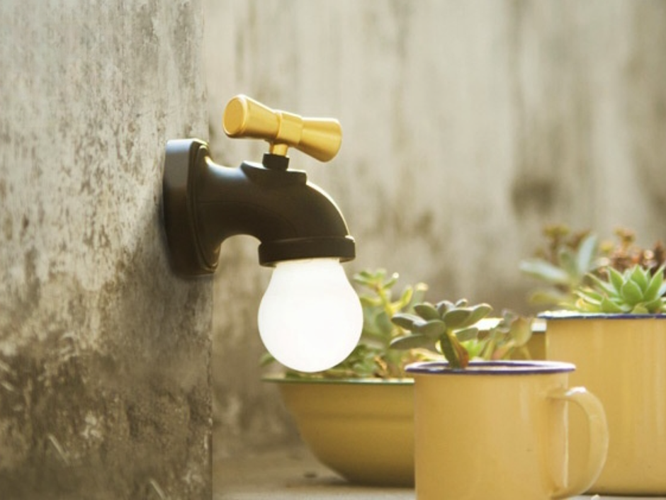 Moody Mouse Smart Faucet Night Light: Elegance Illuminated for Your Space