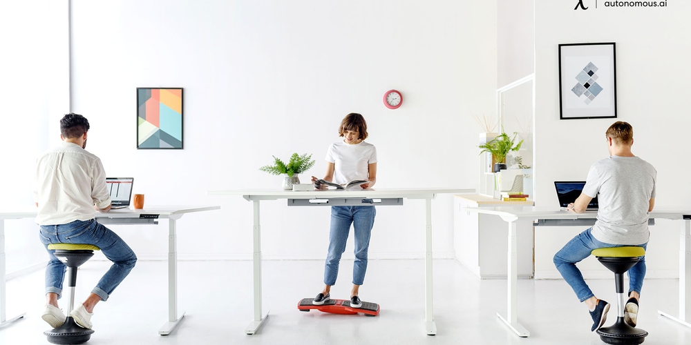 10 Great Tall Stools for Standing Desks You’ll Love