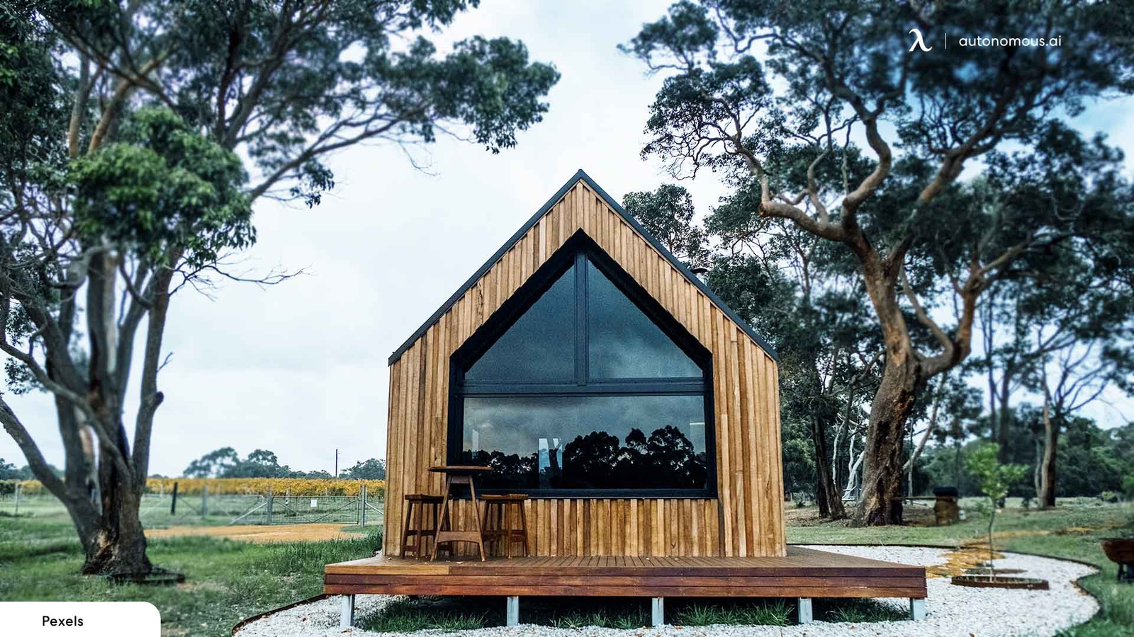 15 Small Garden Office Ideas That Save Budget